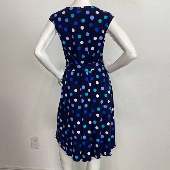 Brannan Woman Navy Blue V-Neck Belted Cap Sleeves Polka Dot Dress Plus Size 16 - Picture 5 of 9